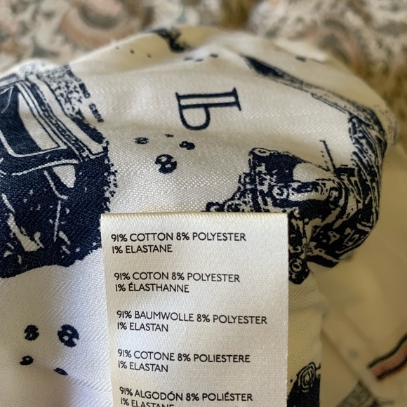 Pilcro Ultra High Waist/Light Destructed Jeans - Picture 4 of 7